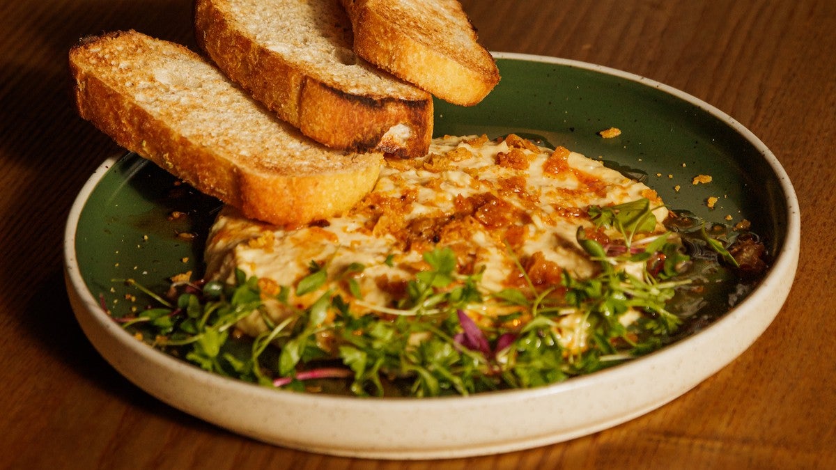 Traditional Hummus