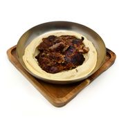 Hummus With Meat Shawarma