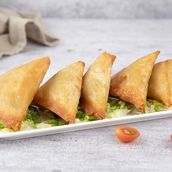 Cheese Sambousek 5 Pieces