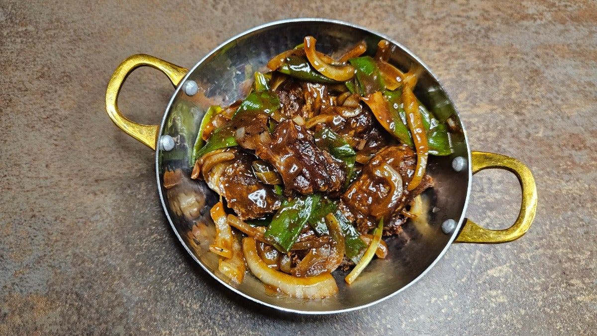 Vegan Lamb With Ginger Spring Onion Sauce