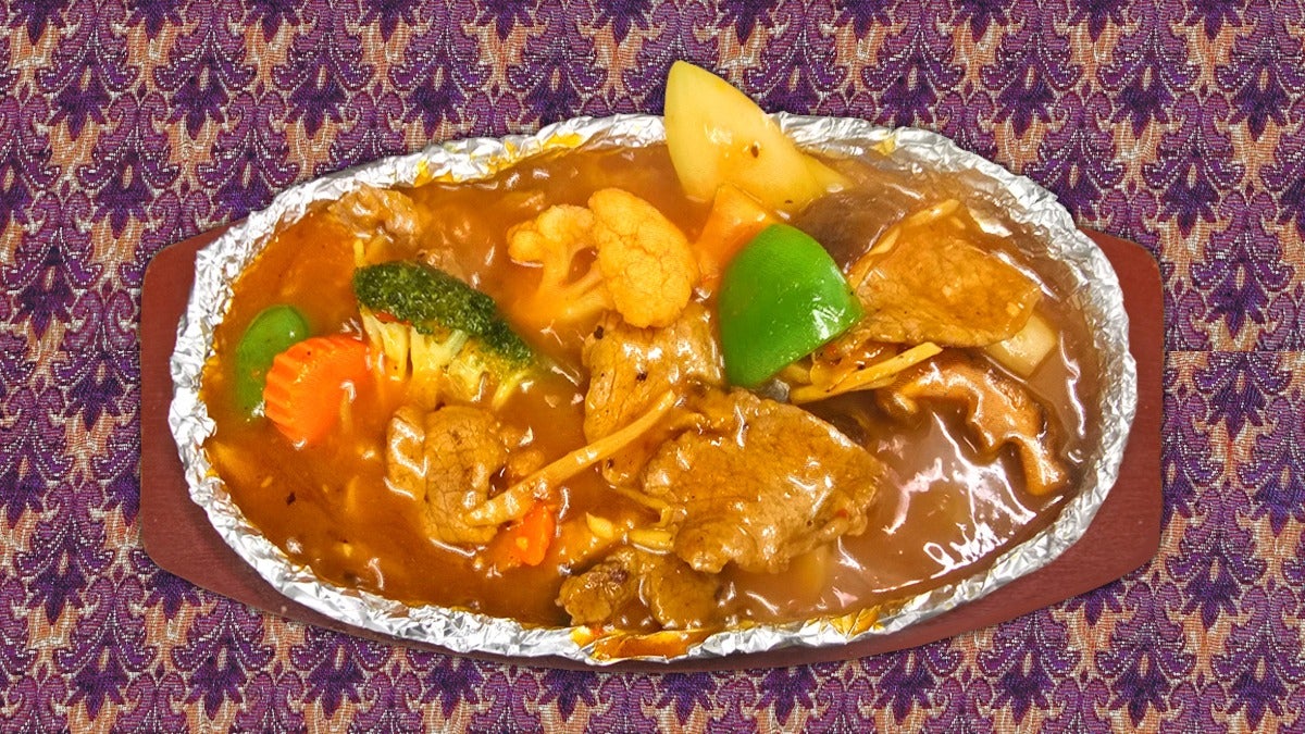 Beef Sizzling With Red Wine Sauce (Mild)