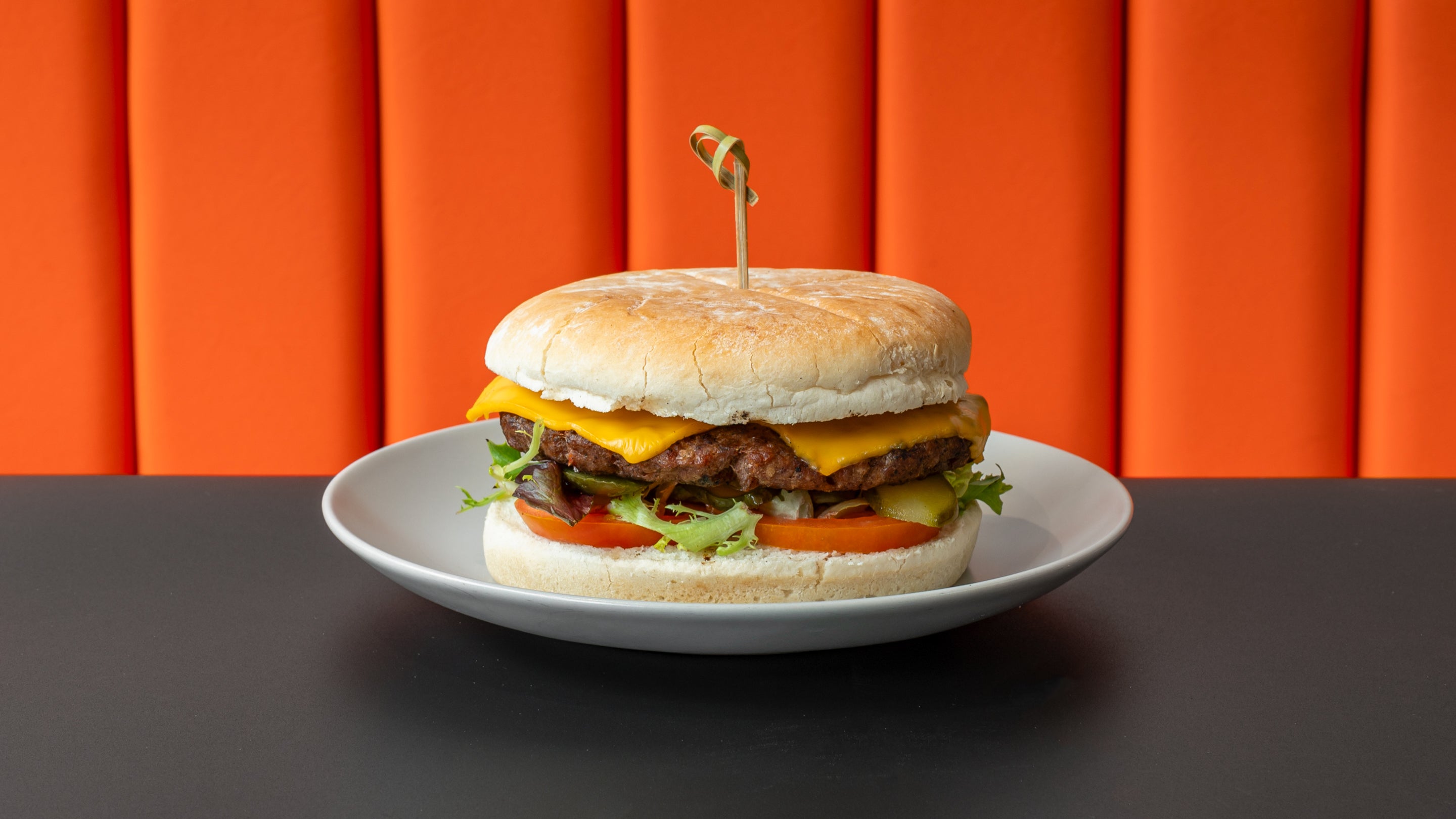 Classic Cheese 6oz Burger