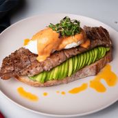 Steak And Eggs Benny