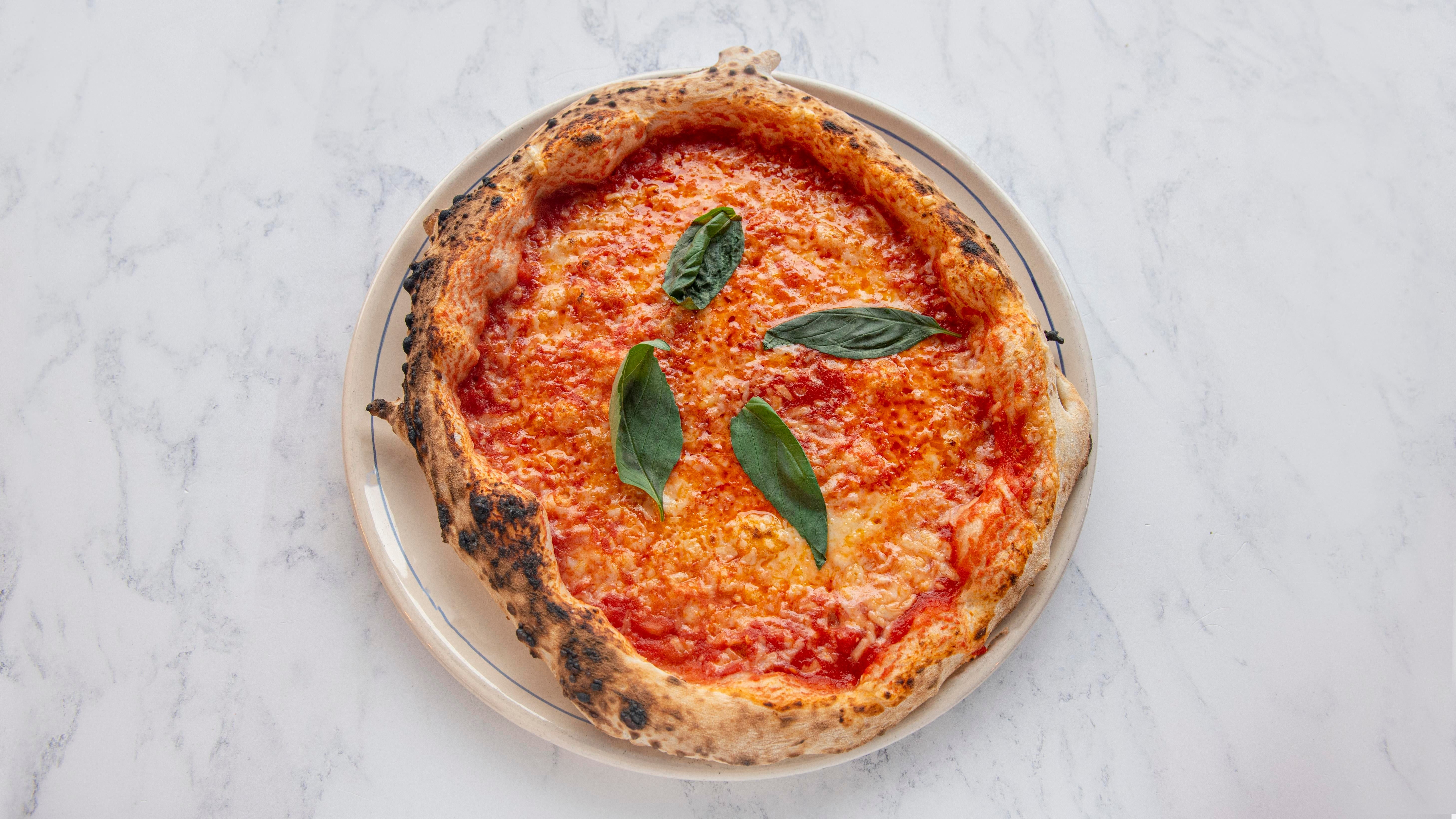 Vegan Margherita & Drink