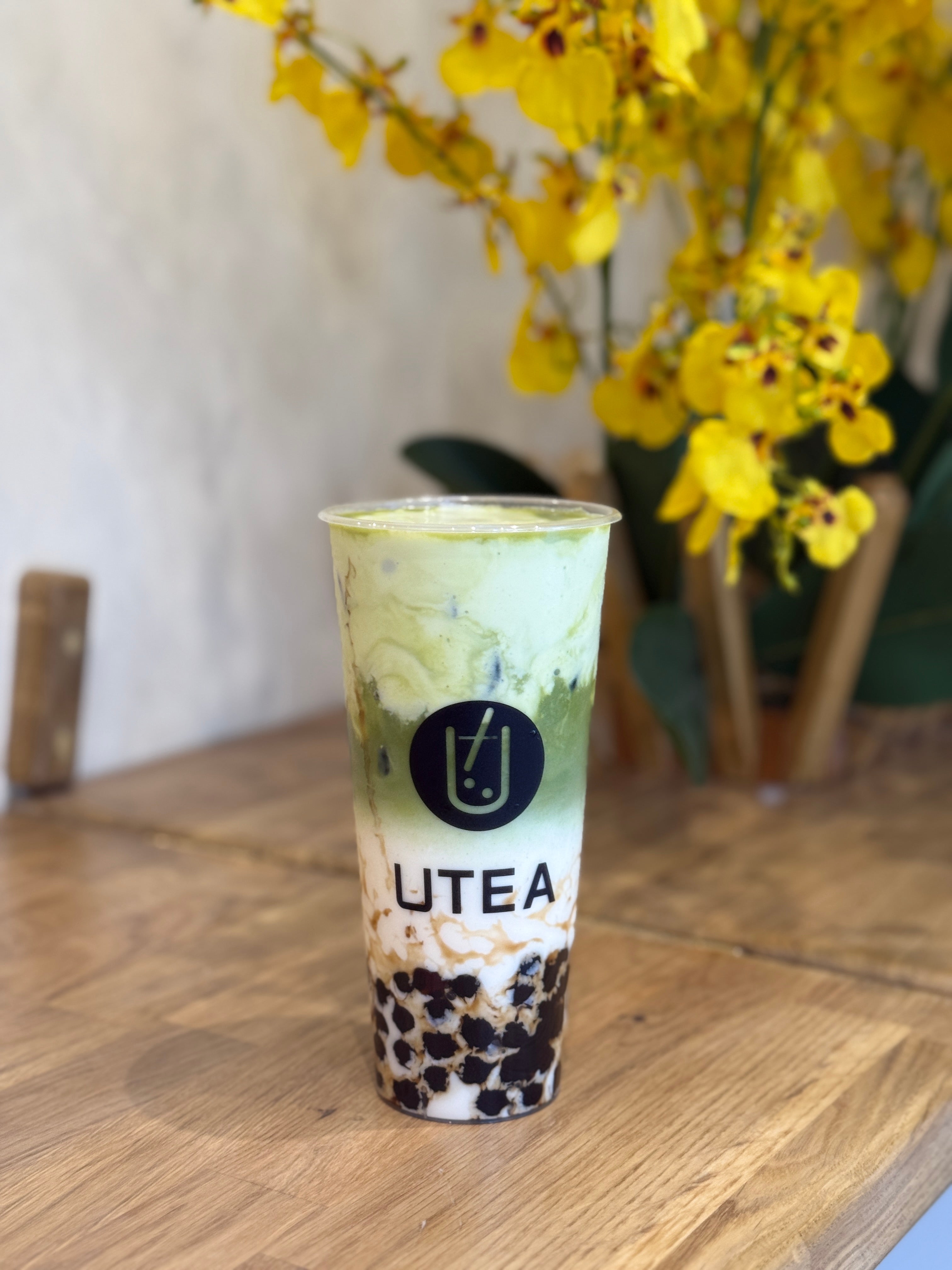 Avocado Organic Matcha Milk with Pearls