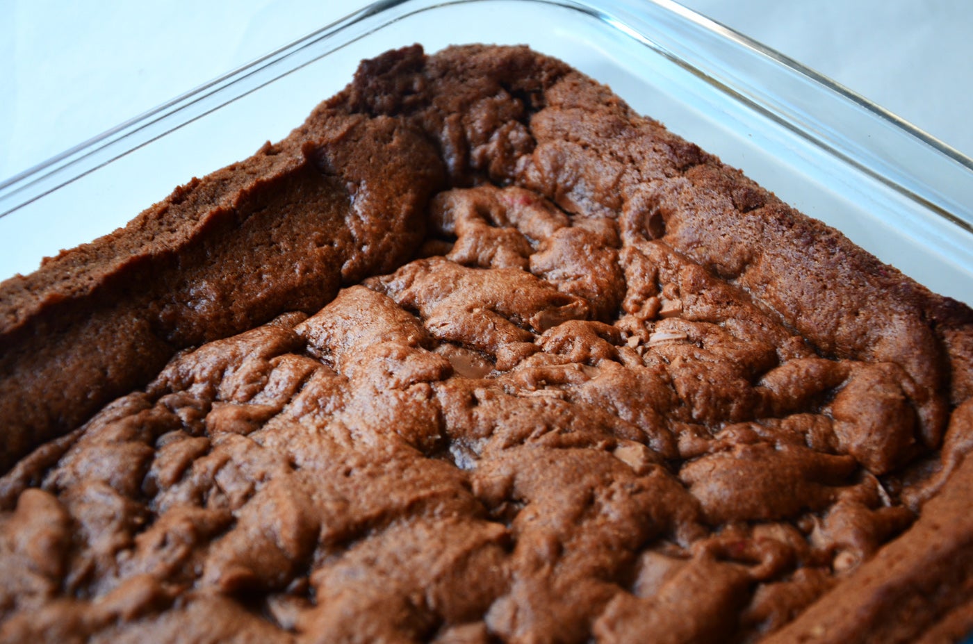 HE BROWNIE BOX