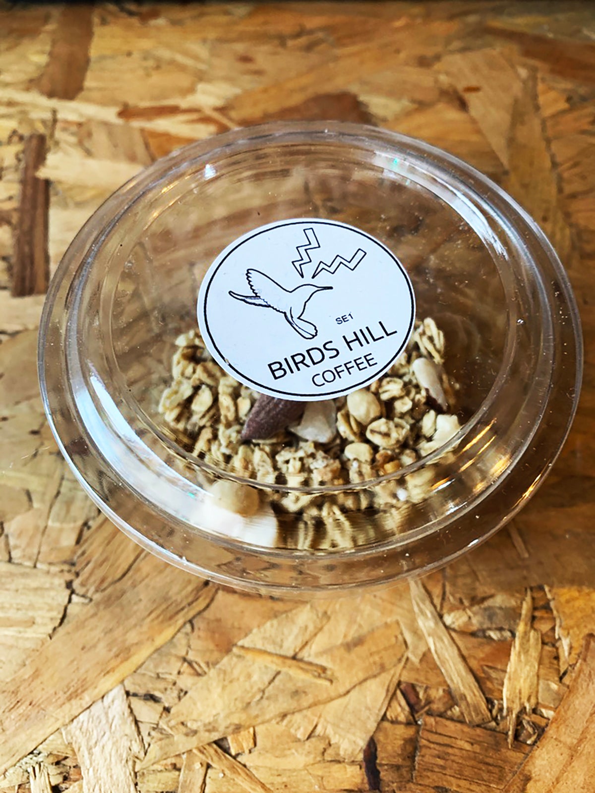 Granola yoghurt protein pot