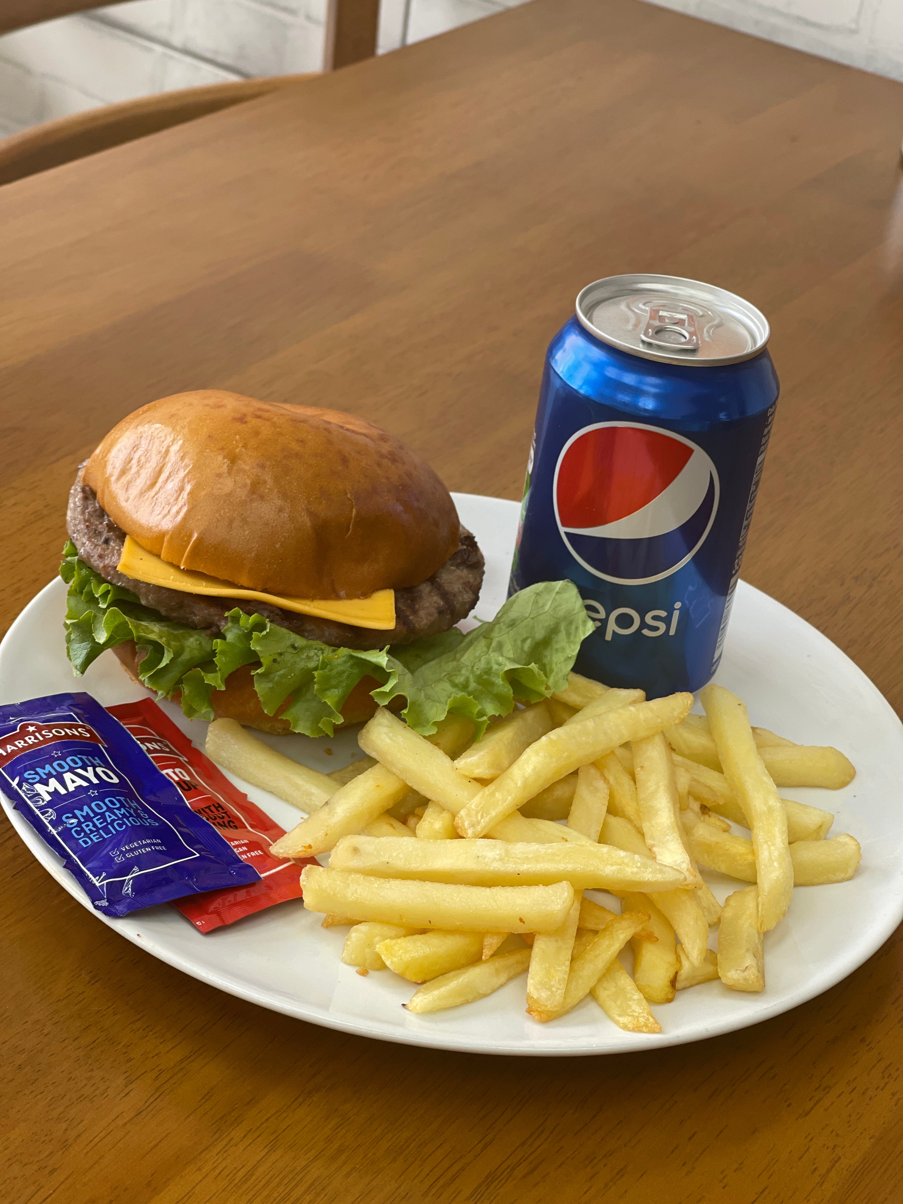 1/4 pounder burger meal
