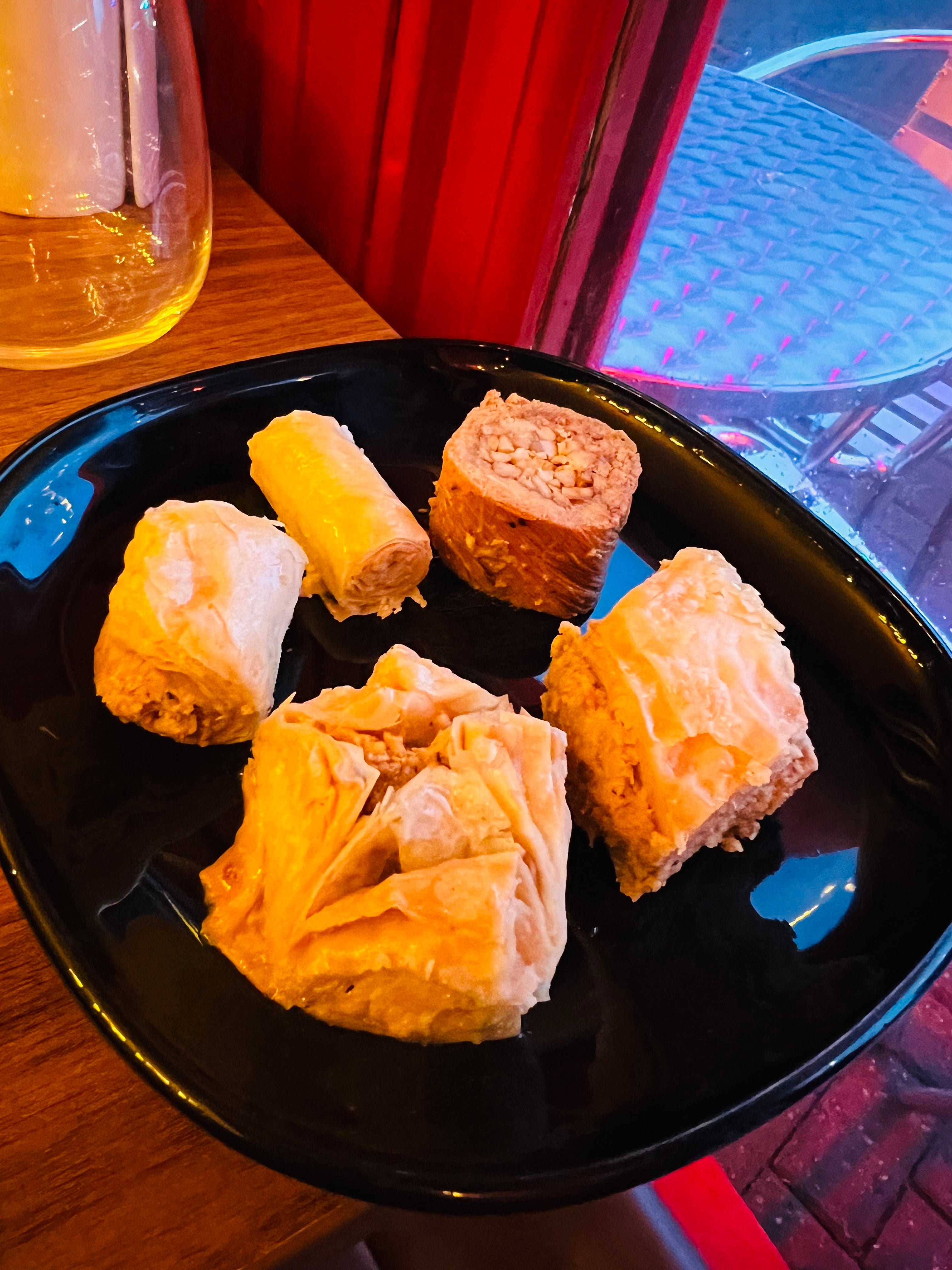 Baklawa (6 Pieces) G N D