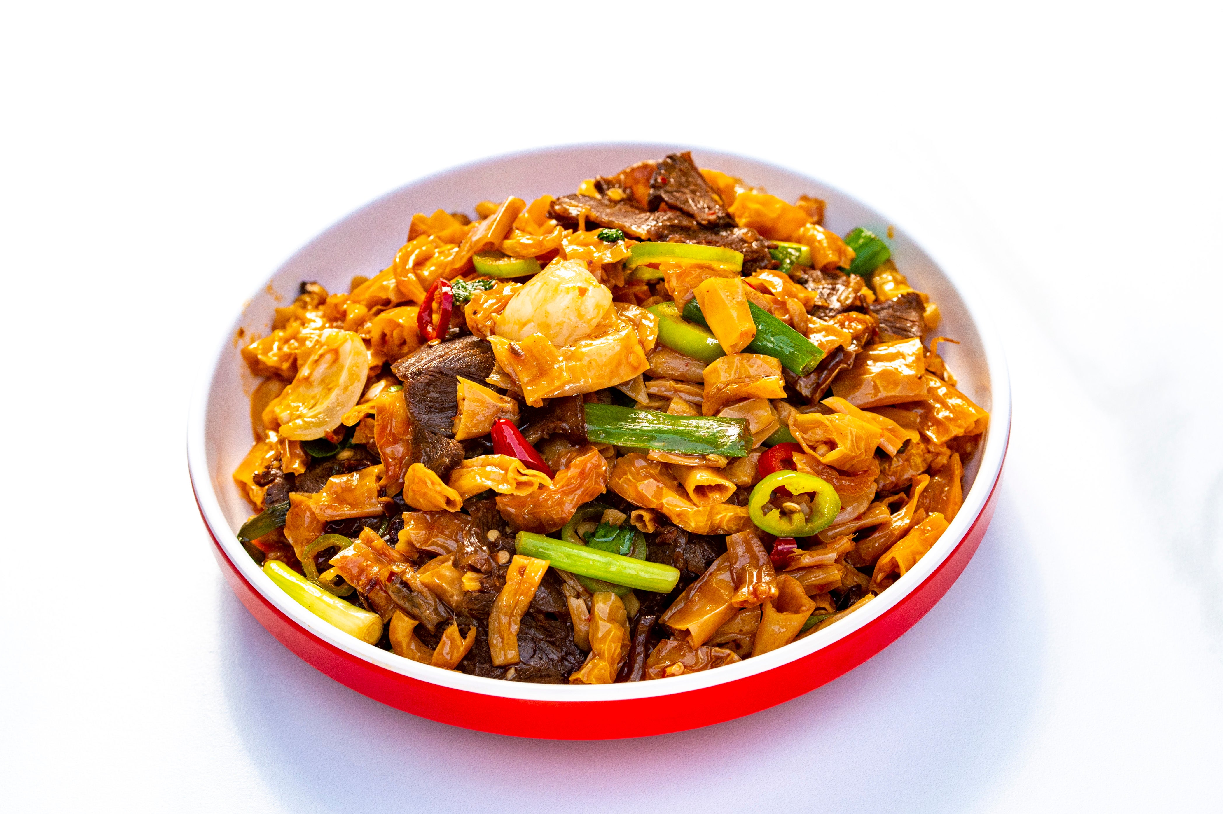 NEW!! 白辣椒荔枝小嫩牛  Wok Fried Beef with White Chili and Lychee