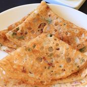 Onion Rava Dosa