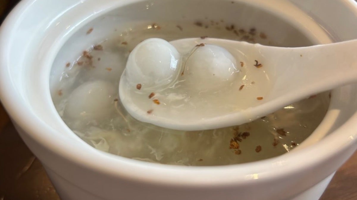 酒酿小丸子 Sweet rice balls in fermented rice wine