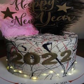 Pink And Black Cake Victoria With Lights