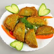 Large falafel (2) pieces