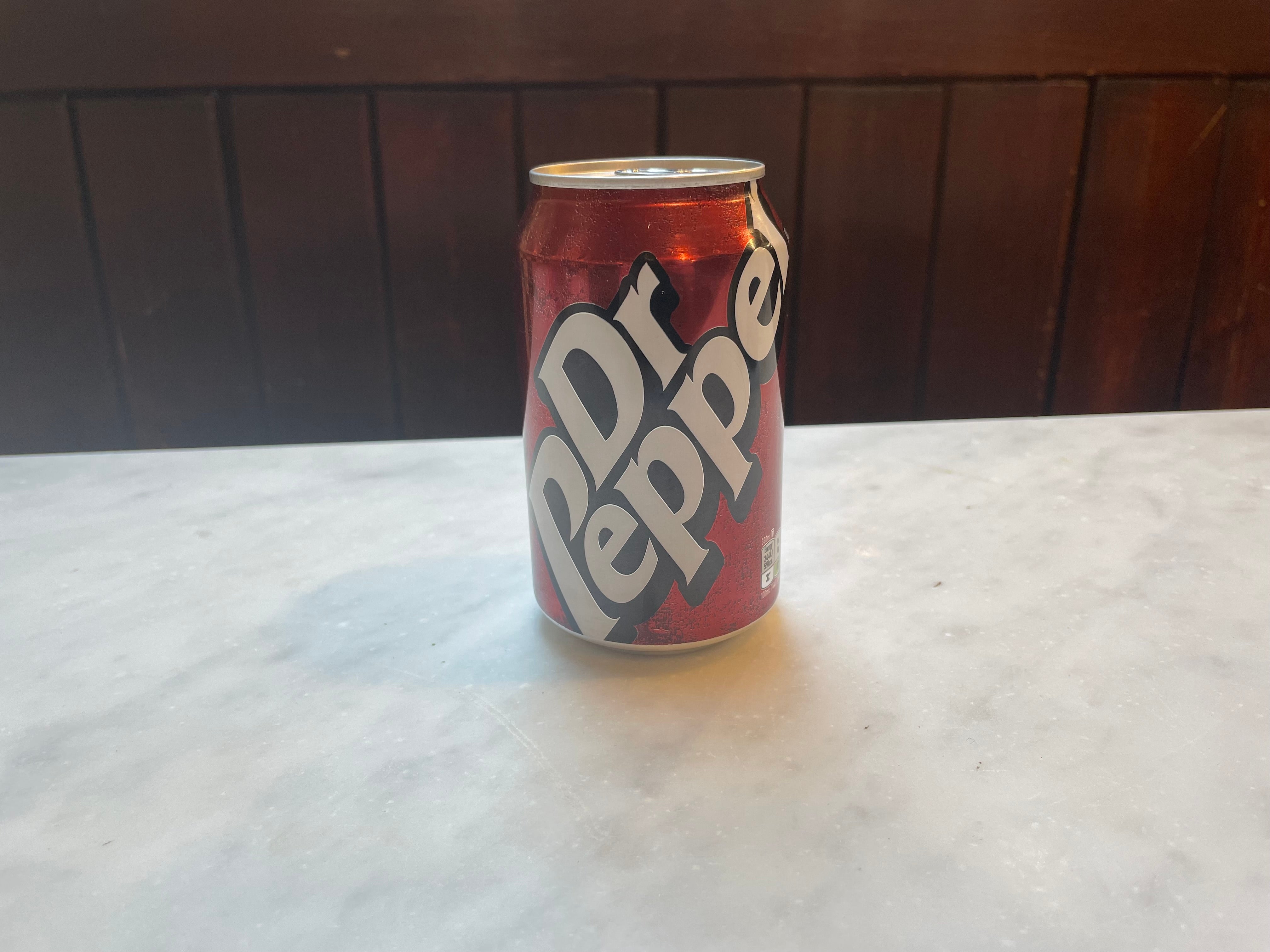 Dr Pepper (330ml)