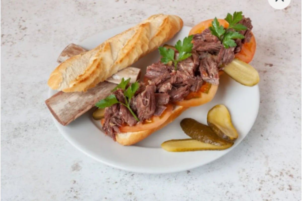 Signature Pulled Beef Sandwich