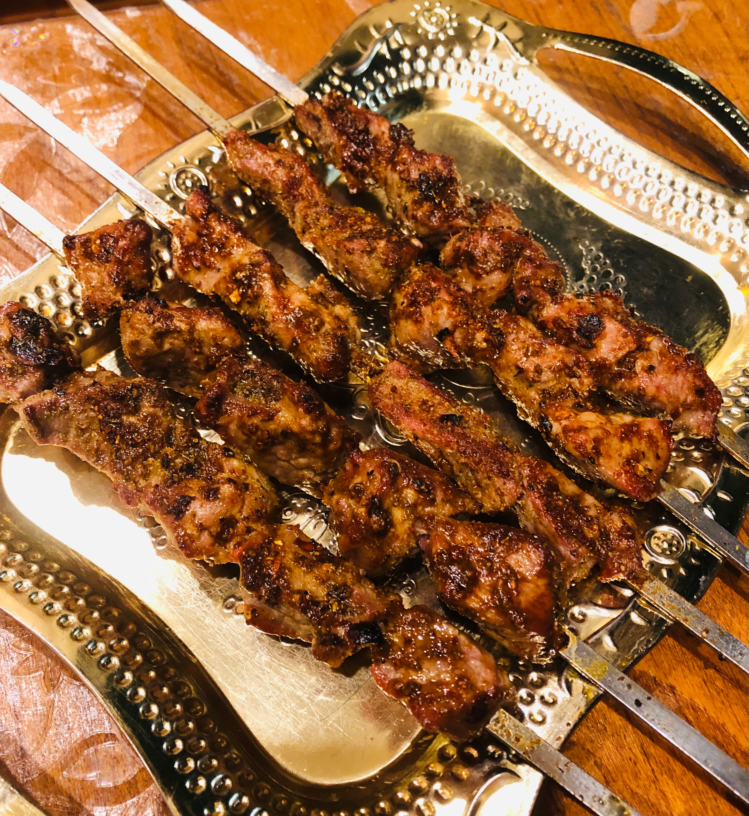新疆烤羊肉 （3串）Xinjiang Lamb Skewers (3 skewers)