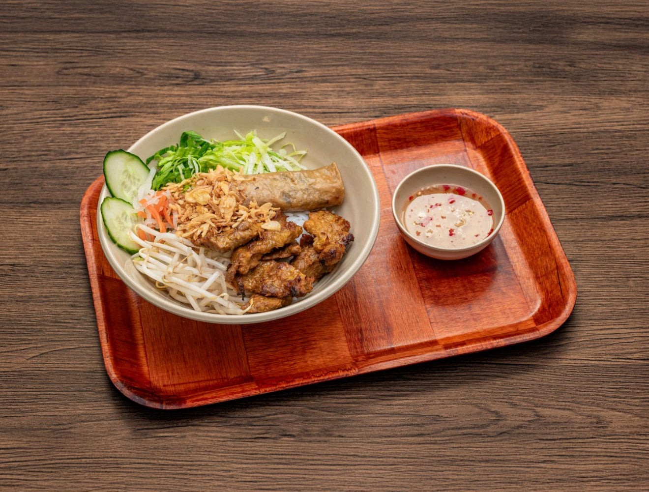Special Bún - Vermicelli Noodle Salad with spring rolls