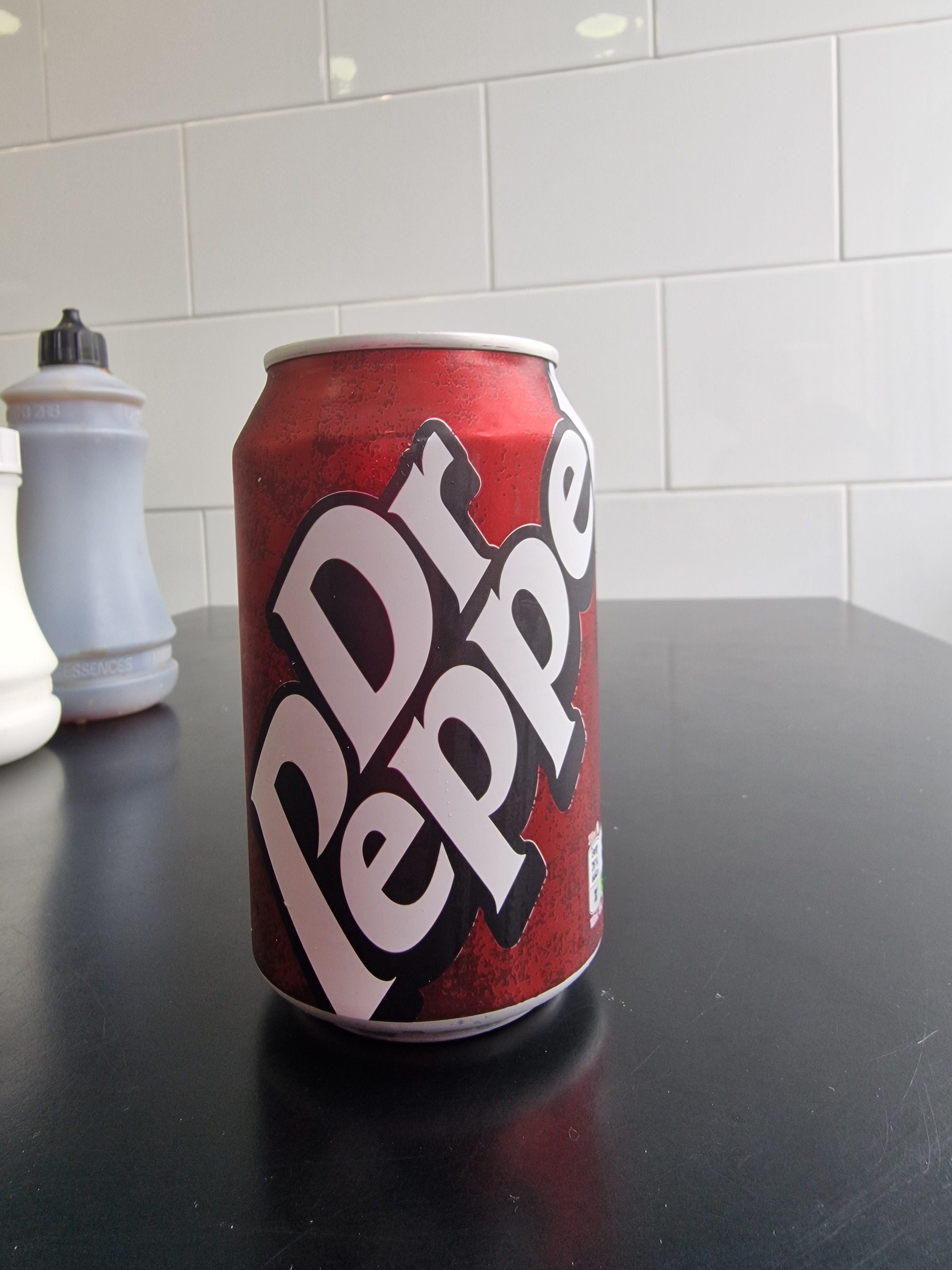 Dr Pepper (can)