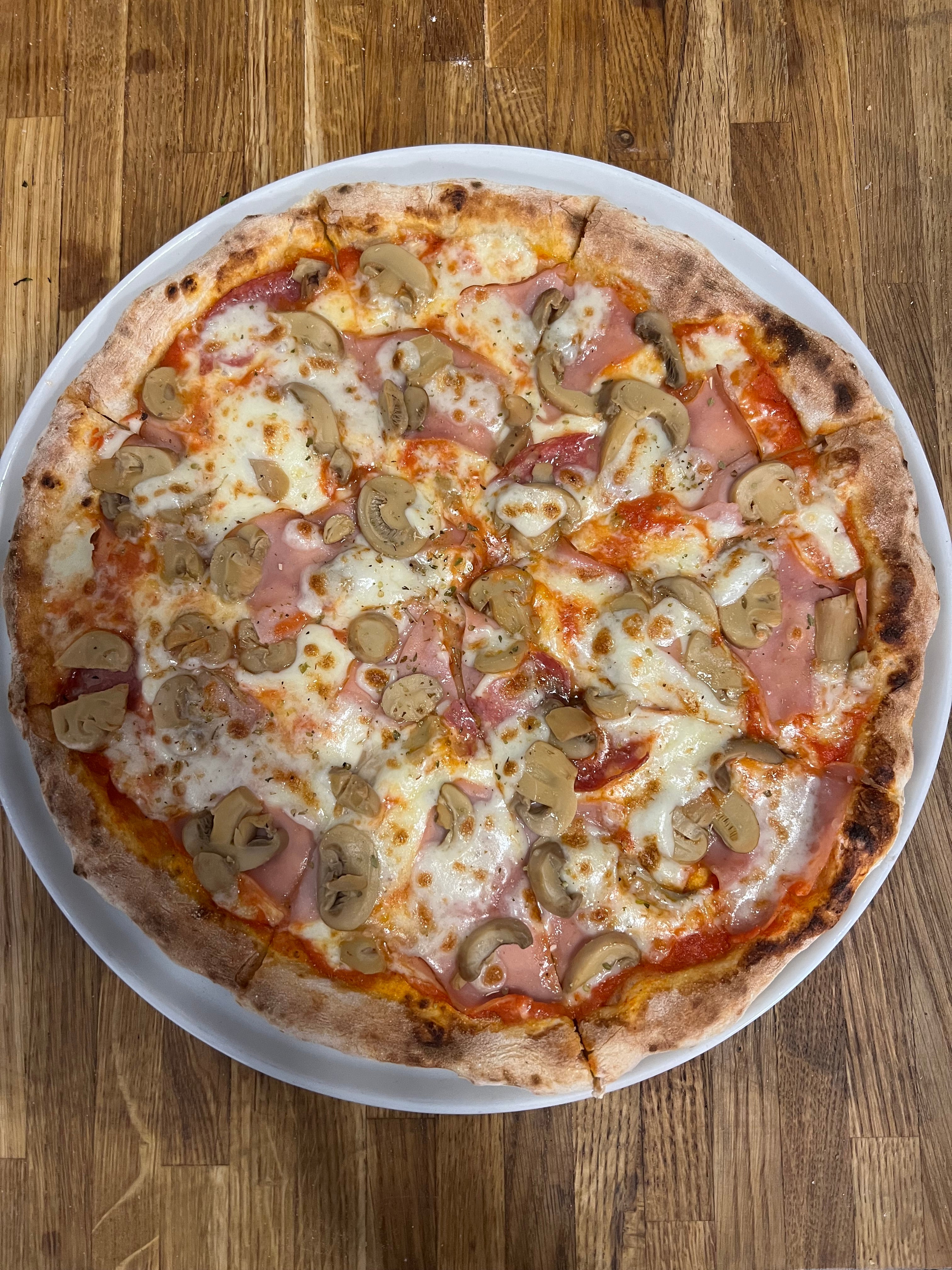 Prosciutto Funghi