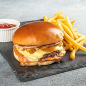 WCN Signature Burger