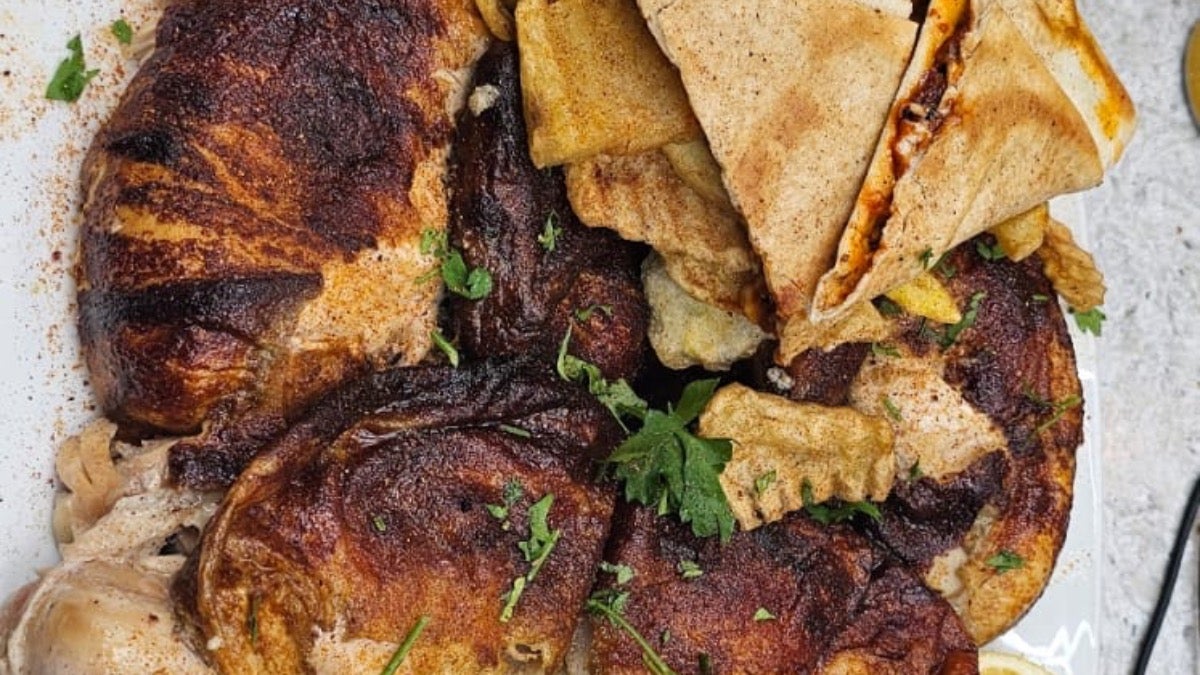 Rotisserie chicken Full