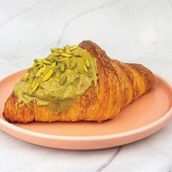 Croissant Large Pistachio