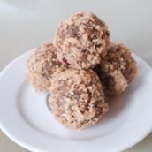 Fig & Walnut Balls 1 slice