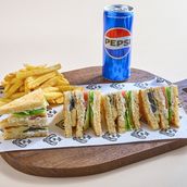 Halloumi club sandwich meal
