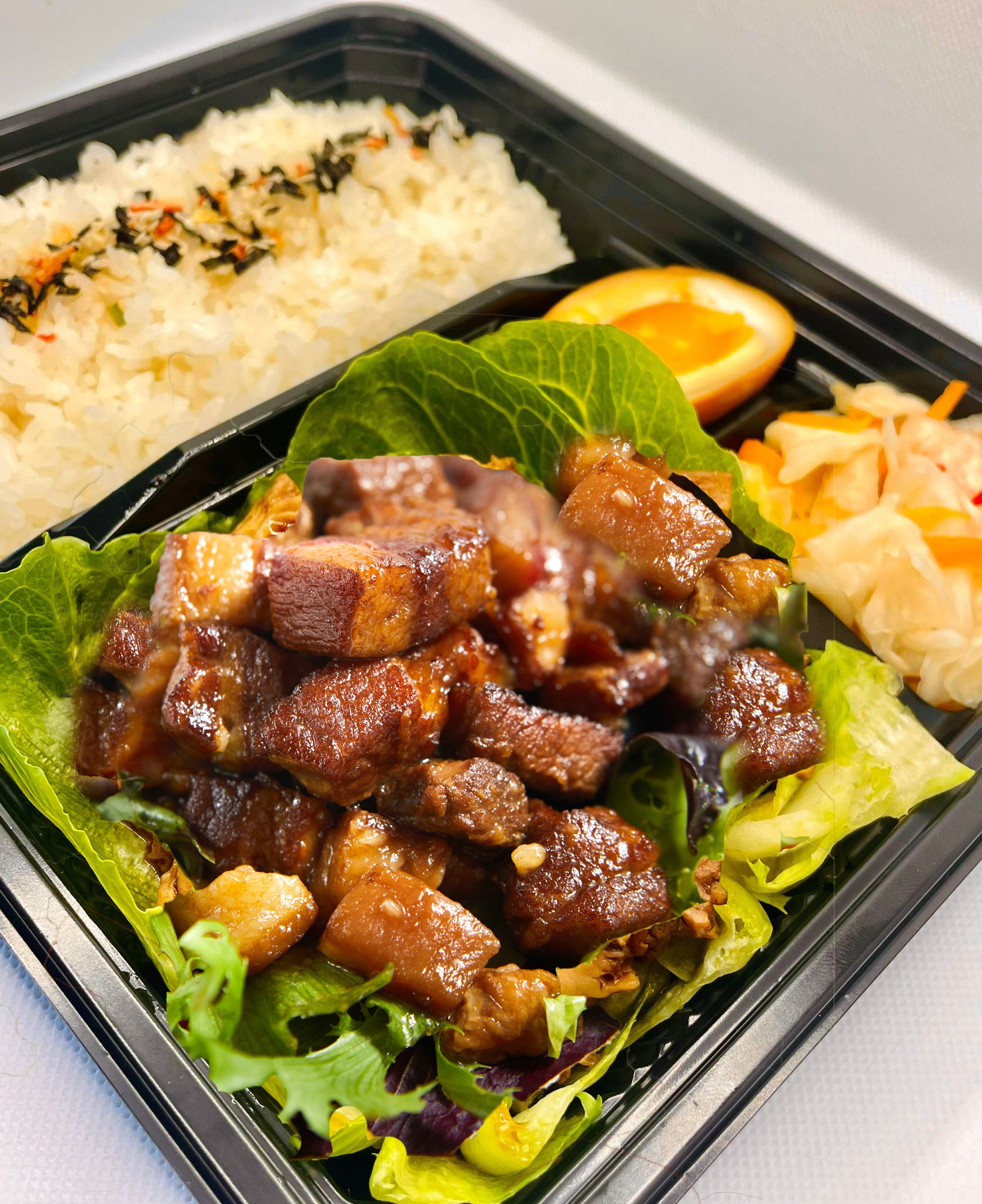 Stew Pork belly Bento 滷⾁飯便當