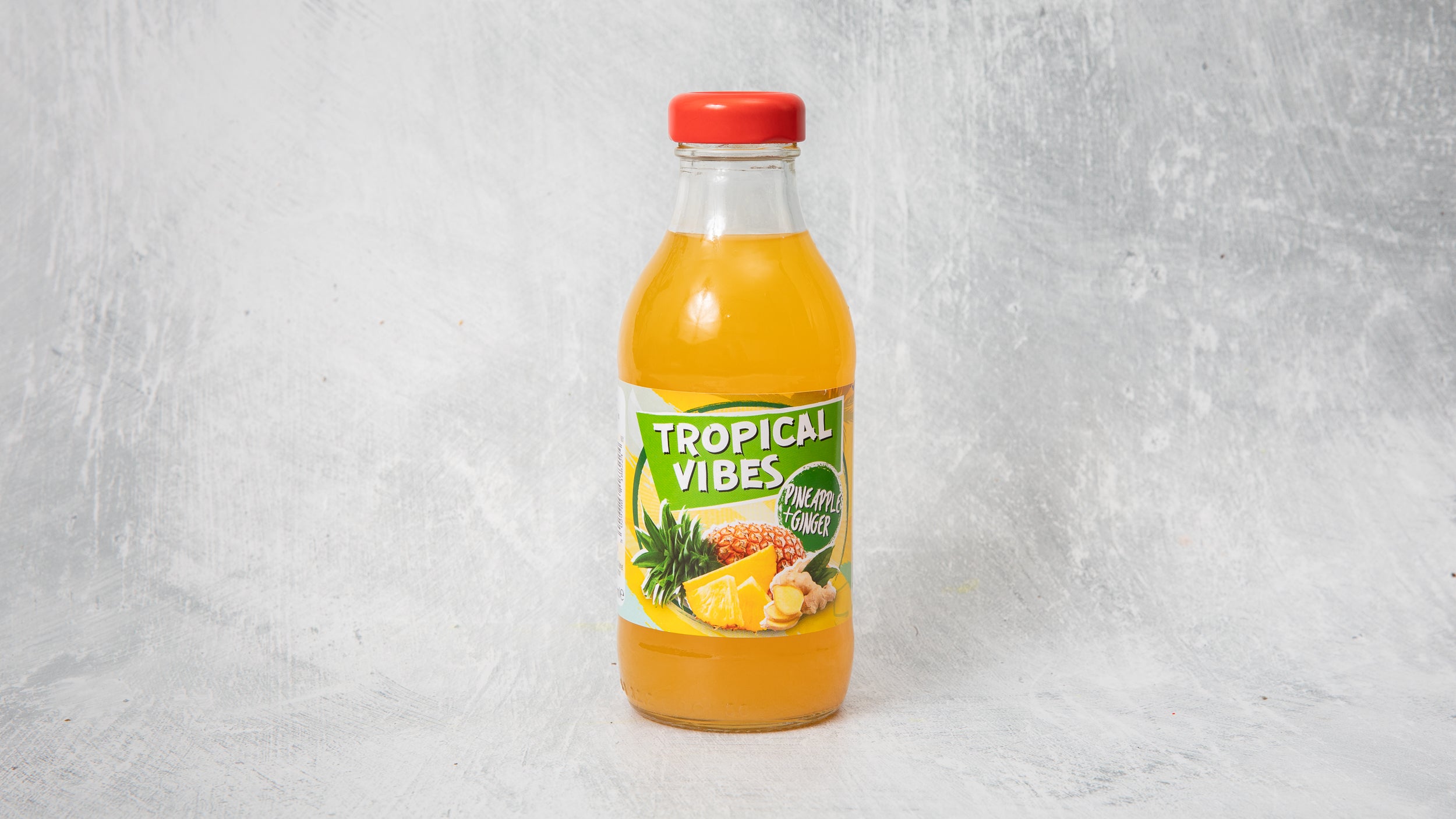Tropical Vibe Pineapple & Ginger (still)