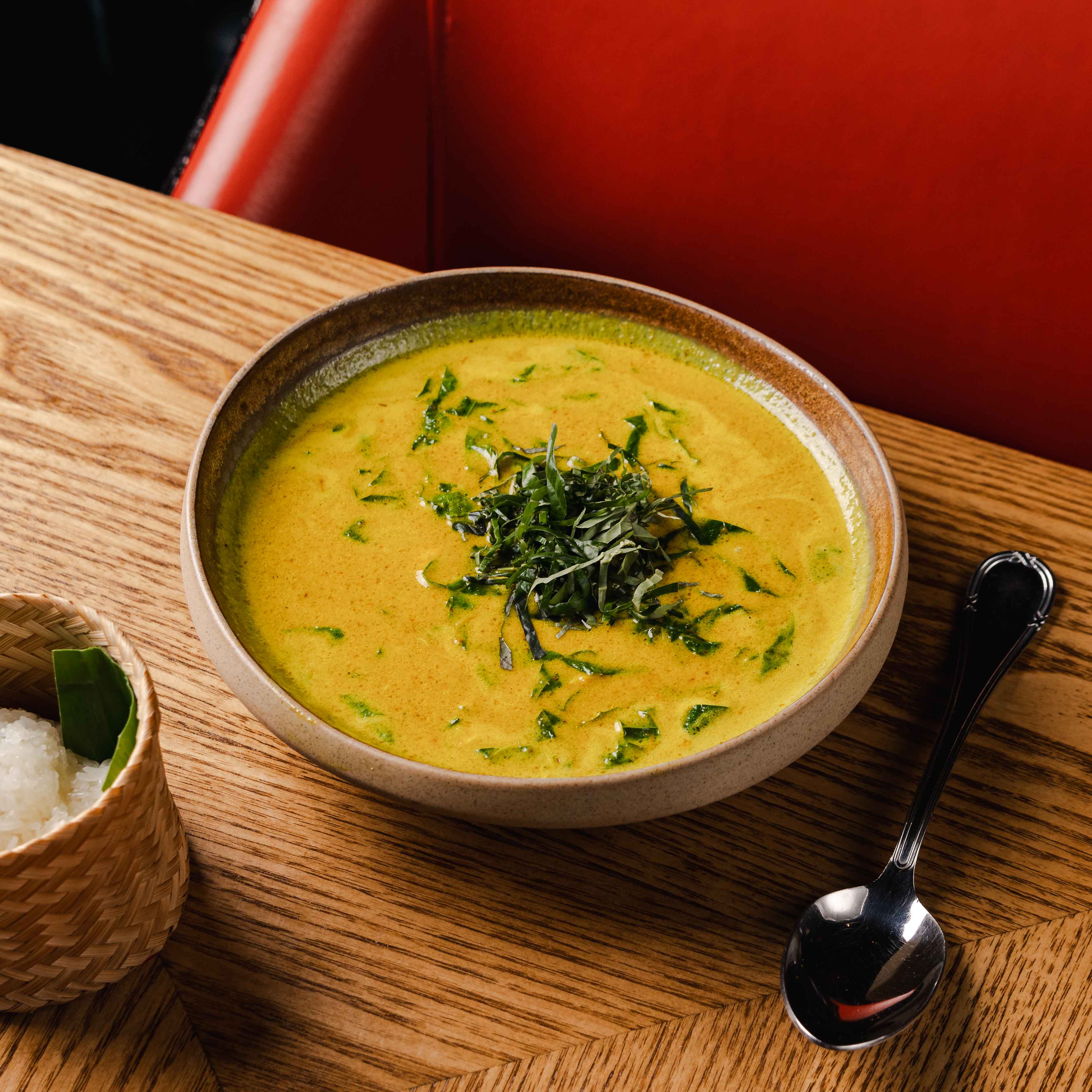 Yellow Crab Curry