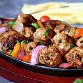 Gola Seekh Kebab 4 Pcs Sizzler