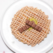 Kinder Chocolate Kunafa