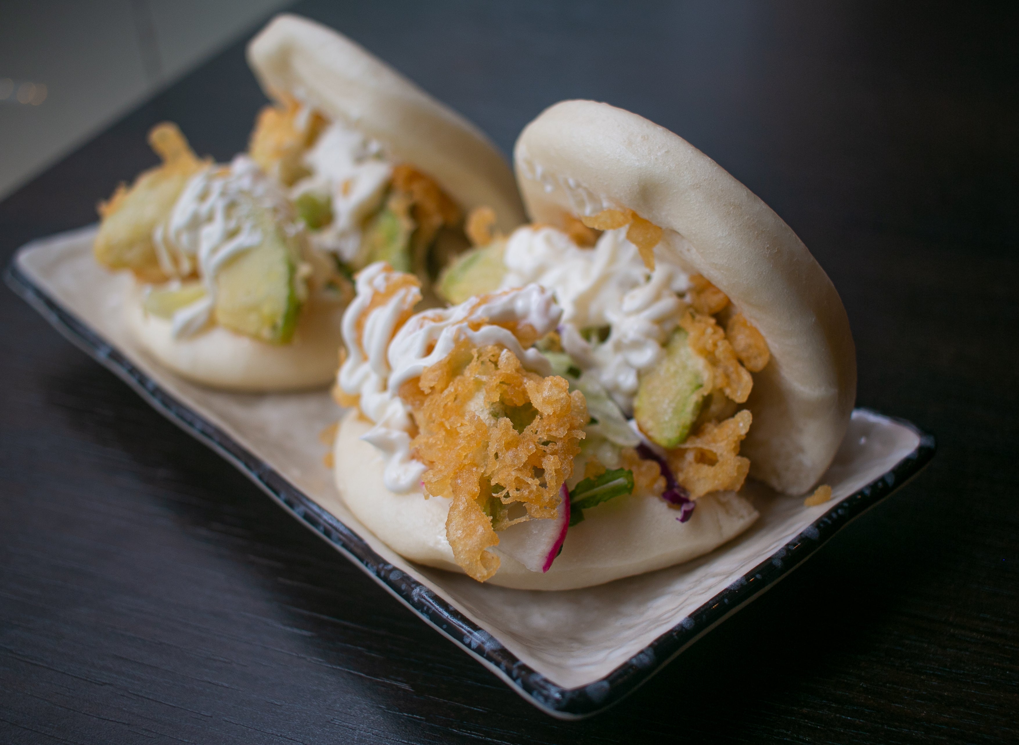 Avocado Tempura Bao Bun 2pcs 牛油果天婦羅