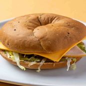 Multi Cereal Bagel W Turkey