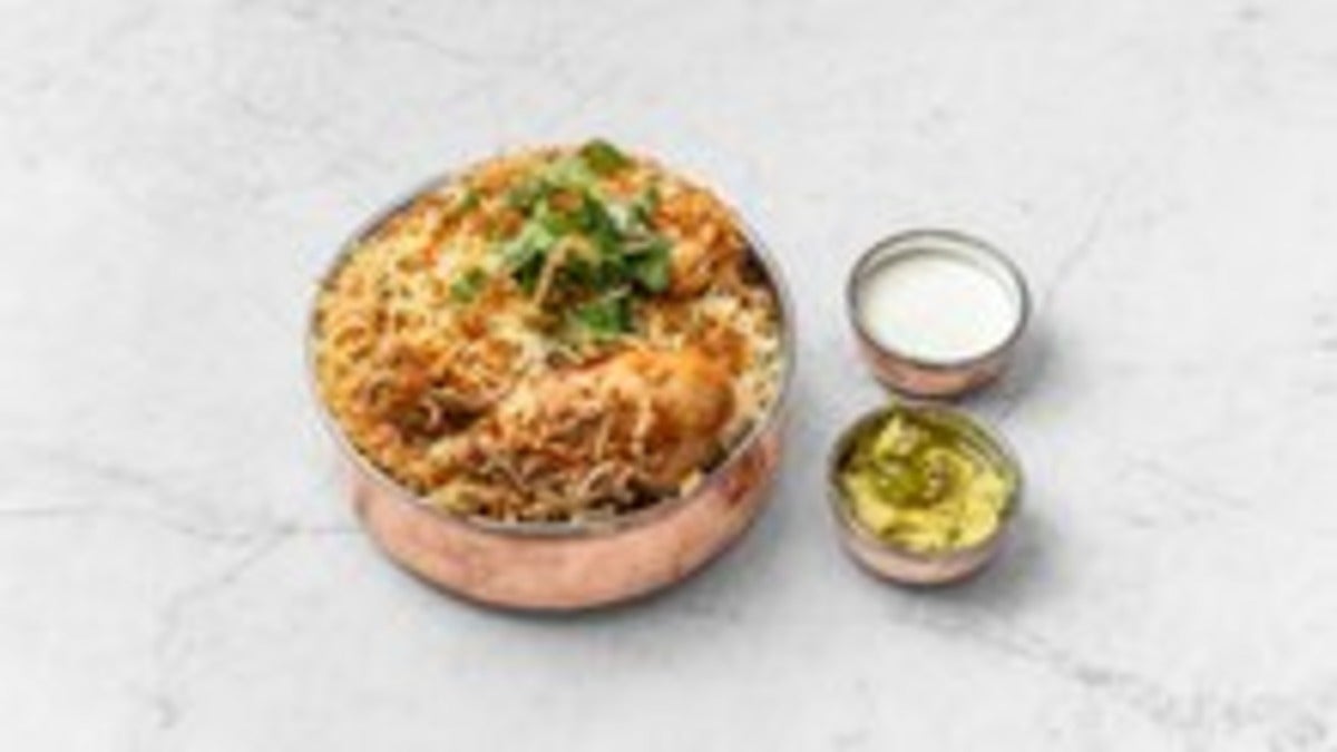 Hyderabadi CHICKEN BIRYANI REGULAR