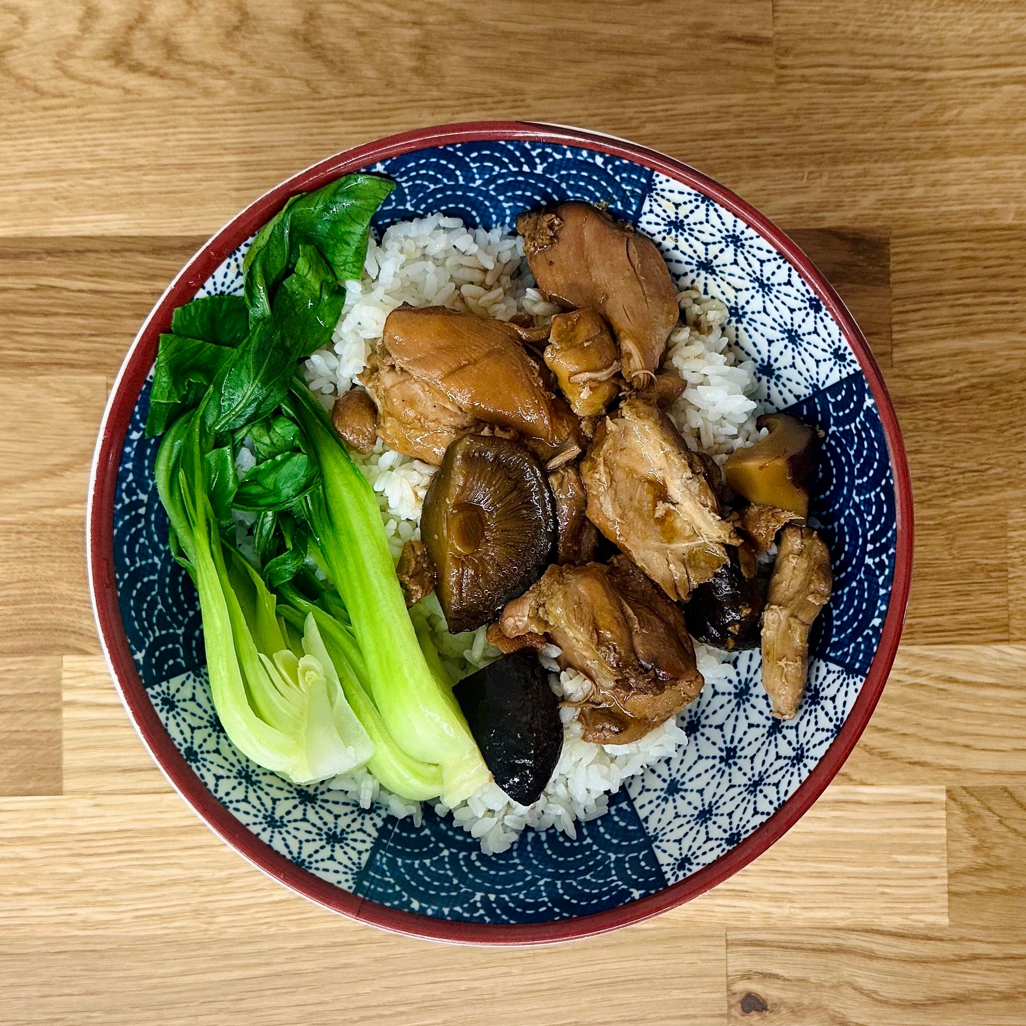 黄焖鸡饭 Braised Chicken With Rice