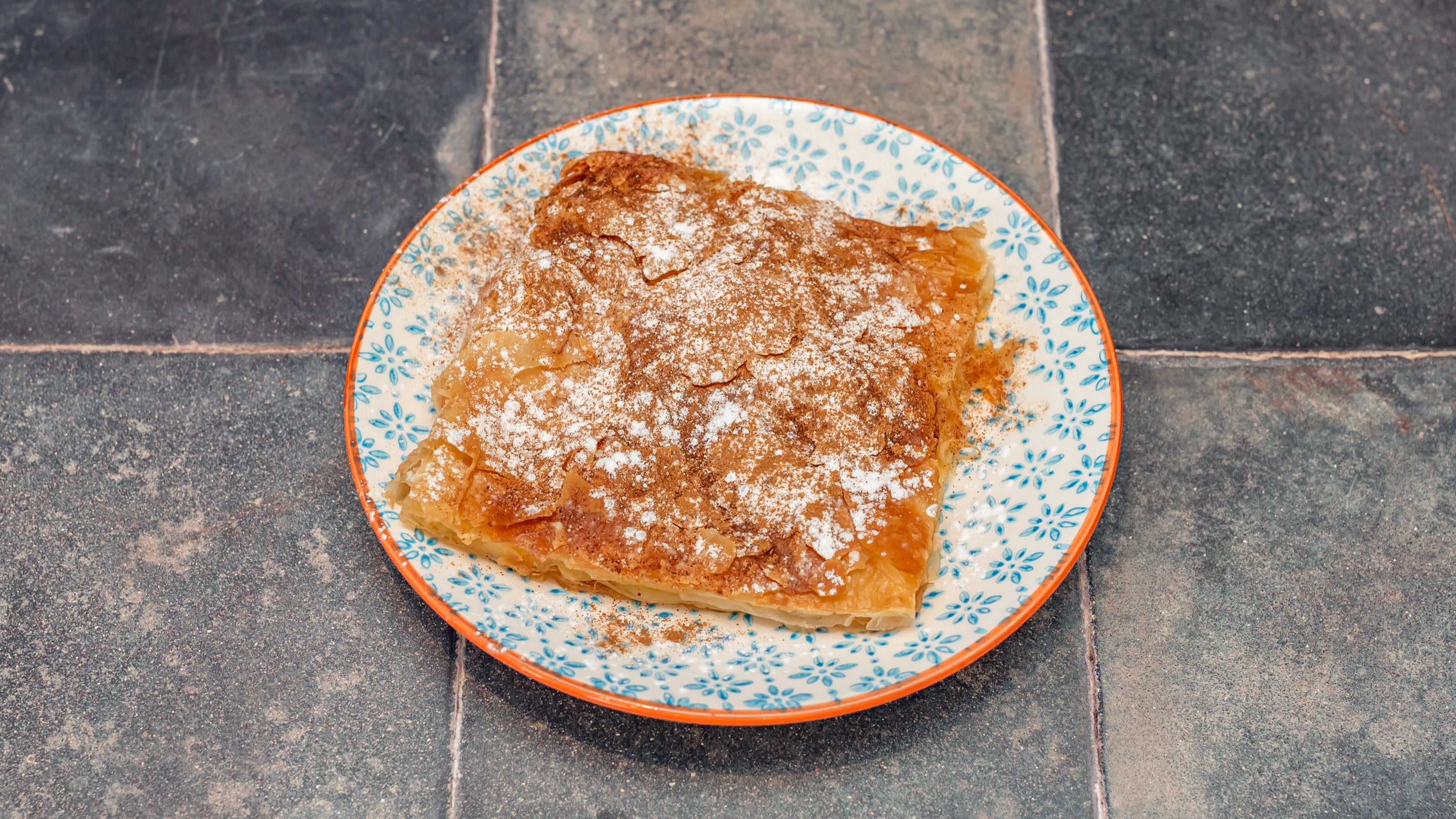 Bougatsa