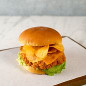 Oman Chips Crunchy Chicken Burger