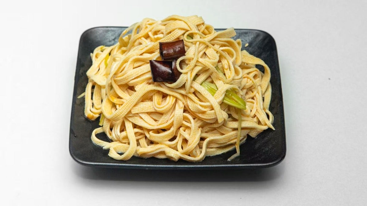 37 炝拌干豆腐 Salad Shredded Bean Curd