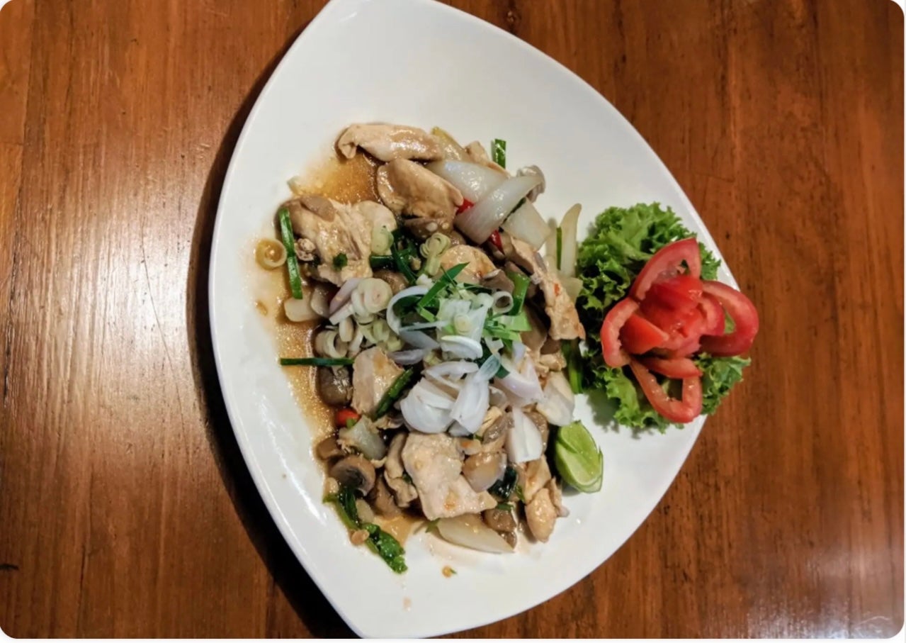Pad Ped Takrai