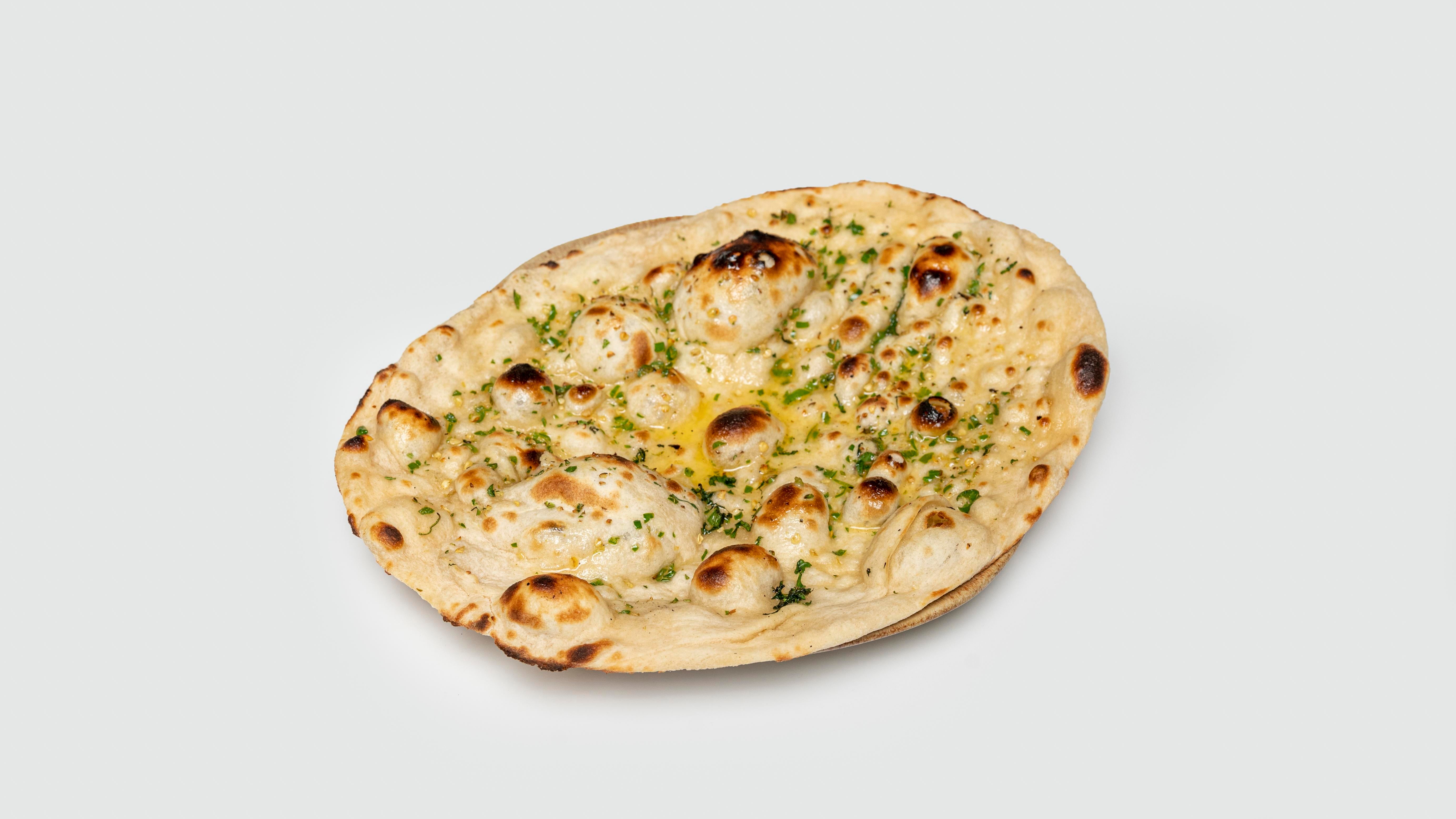 Chilli Naan (v)