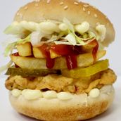Chicken Al Taybeen Burger