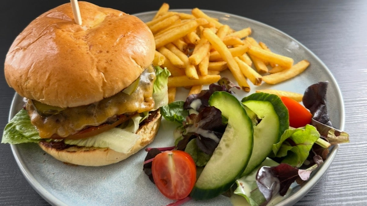 The Classic Burger