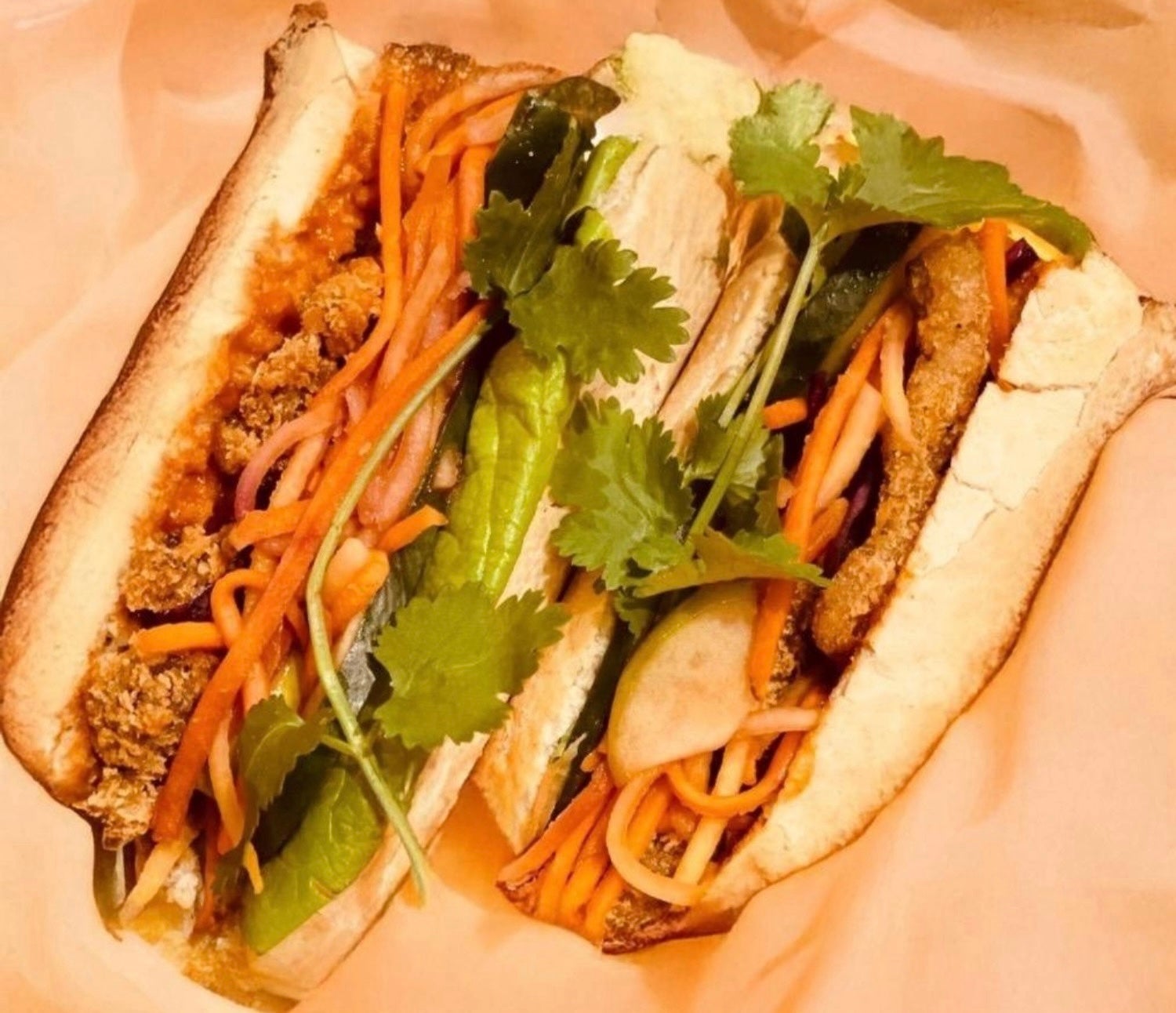 BM5. Korean Katsu (Bánh mì ‘Gà Sốt Đỏ’)
