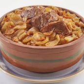 Oxtail tagine with onions