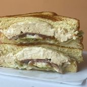 Omelette Sandwich