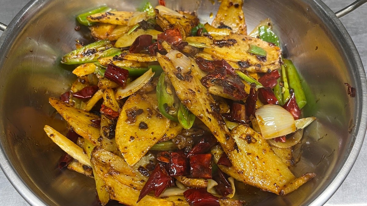 Spicy Sliced Potato Pot干锅土豆片