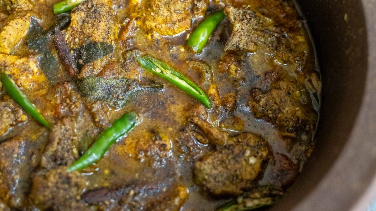 Black Chicken Curry